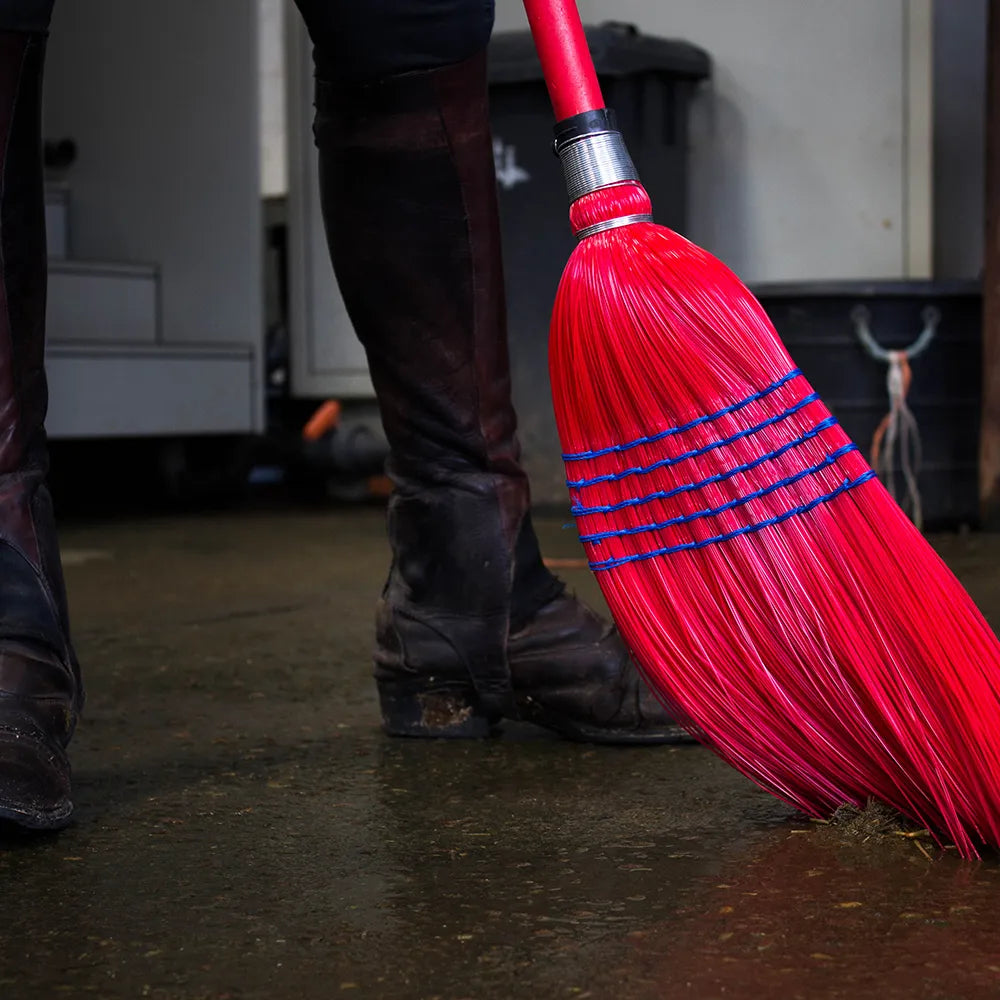 Red Gorilla Deluxe Broom