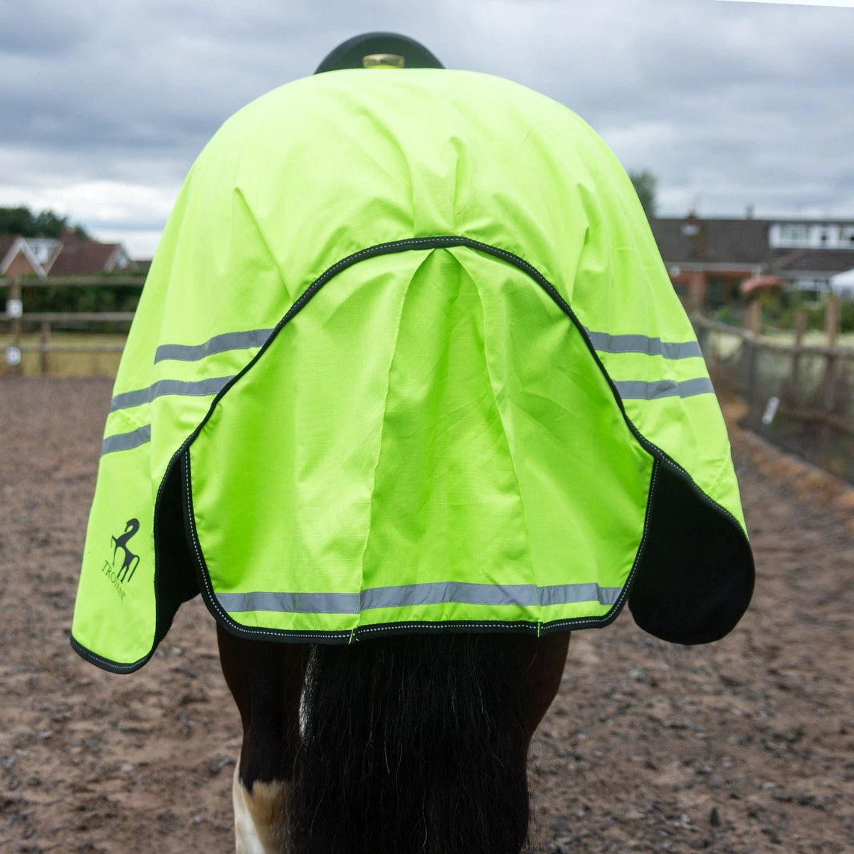 TROJAN Retro Reflective Mesh Exercise Sheet Yellow