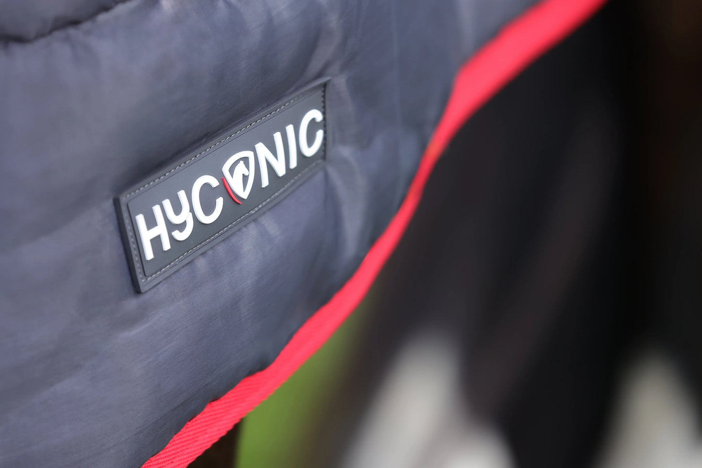 HyCONIC 100g Stable Rug