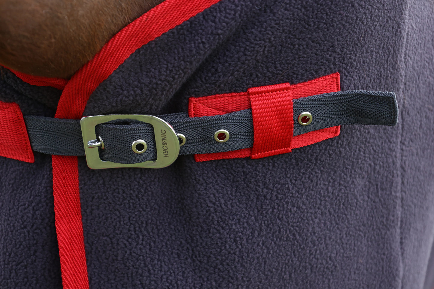 HyCONIC Fleece Rug