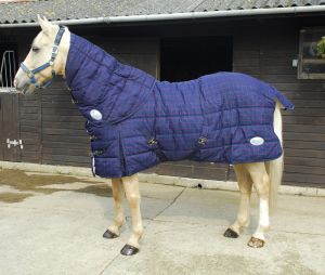 Rhinegold ‘Orlando’ Stable Quilted Rug