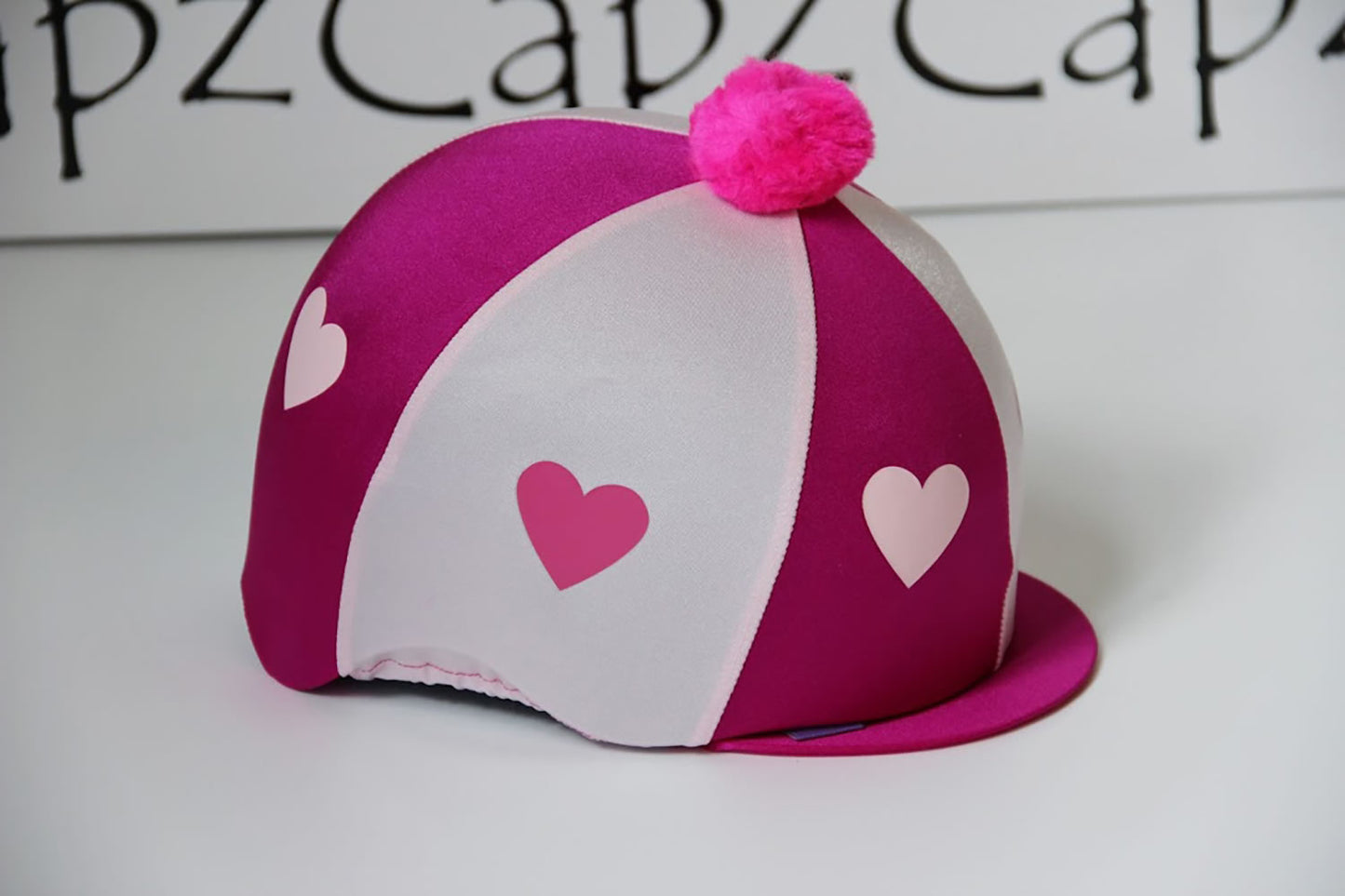 Capz Motif Cap Cover Lycra Heartz & Pom Pom